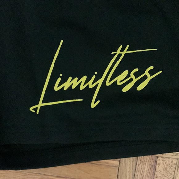 Shein shorts - Picture 2 of 5